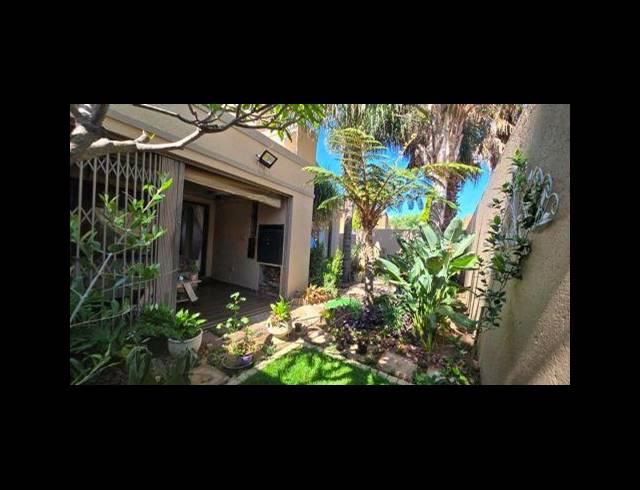 2 BEDROOM TOWNHOUSE FOR SALE IN BARDENE